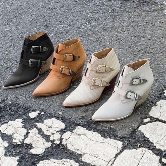 Franco Sarto Granton Block Heel Buckle Black Bootie Size 7 - Picture 2 of 8